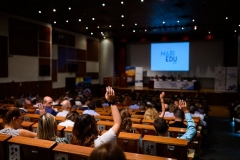 MAIREDU_2019-4